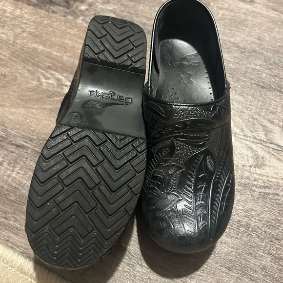 Textured Dansko - Picture 4 of 4